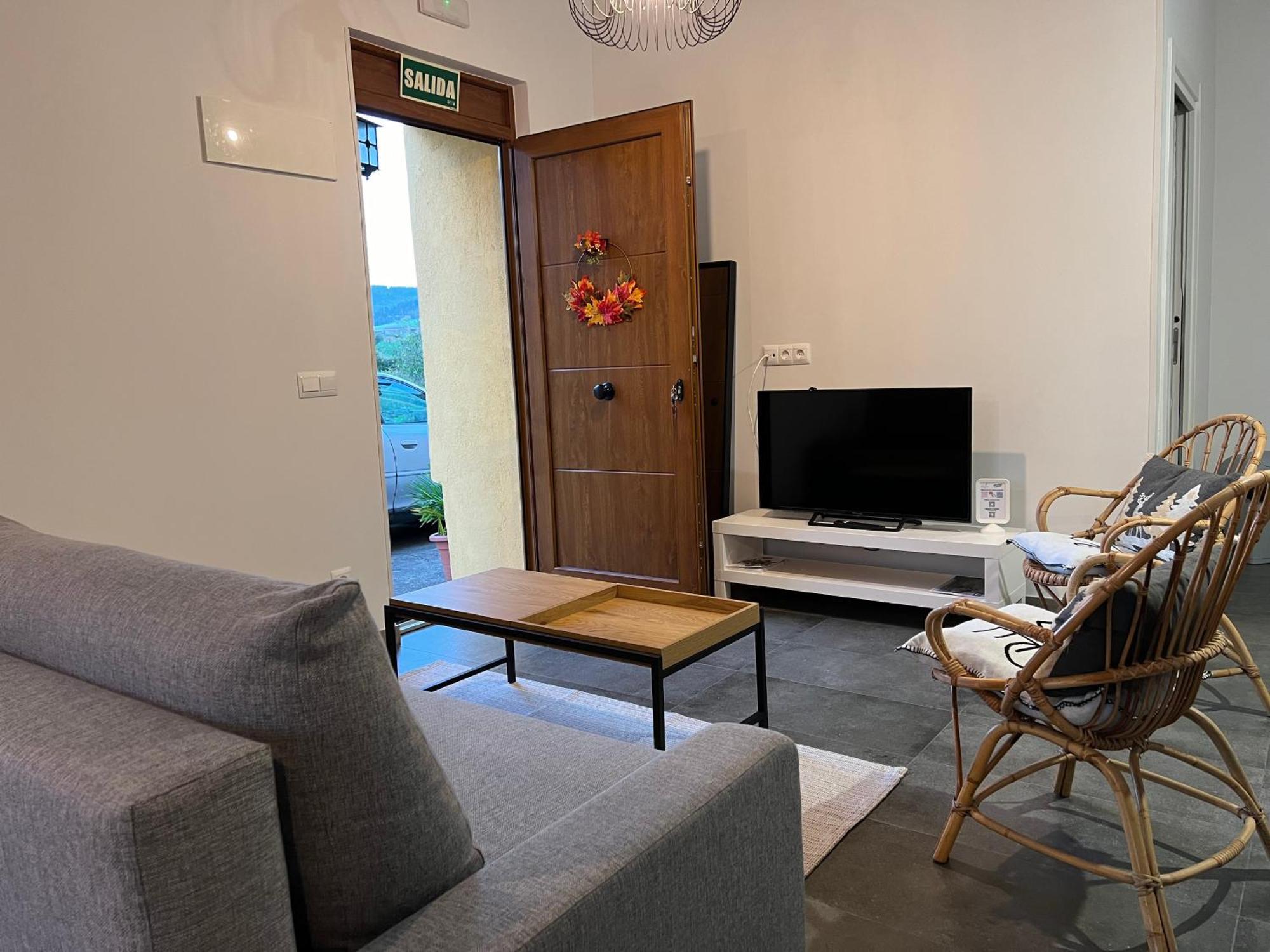 Marta Loft Diafano Con Jardin Y Aparcamiento En Historica Appartement Renedo de Pielagos